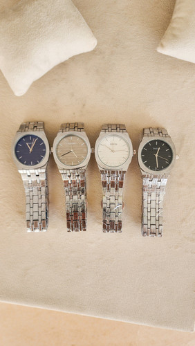 خرید اینترنتی ساعت مردانه و پسرانه مدل گوچی تو چهار رنگ جذاب و خوش دست اصفهان