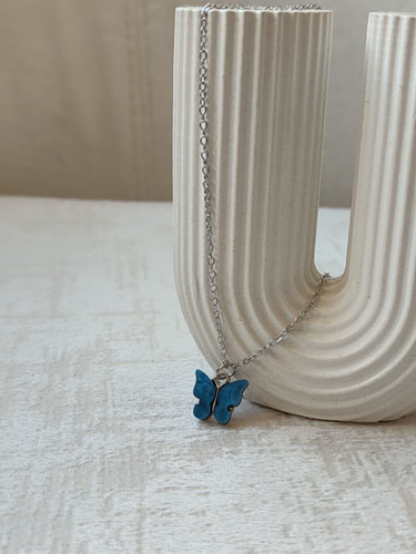 خرید اینترنتی گردنبند پروانه ای