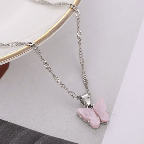خرید اینترنتی گردنبند پروانه ای