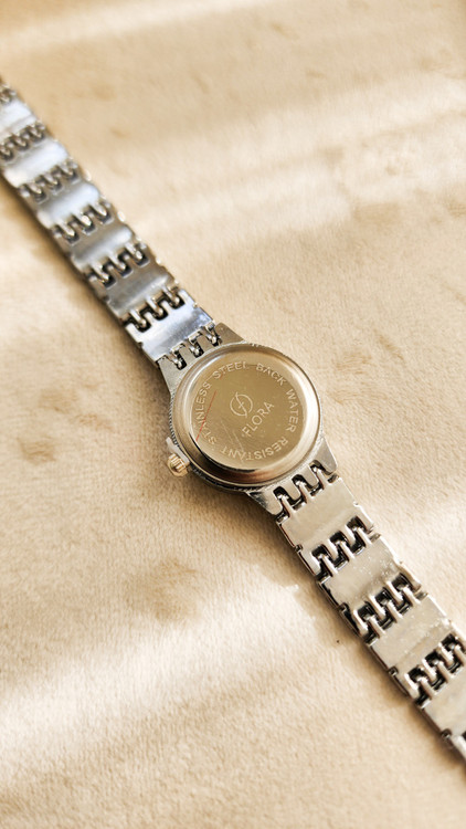 خرید اینترنتی ساعت دخترانه