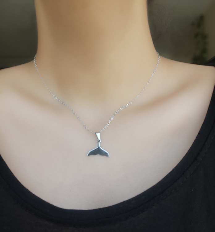 خرید اینترنتی گردنبند دم وال