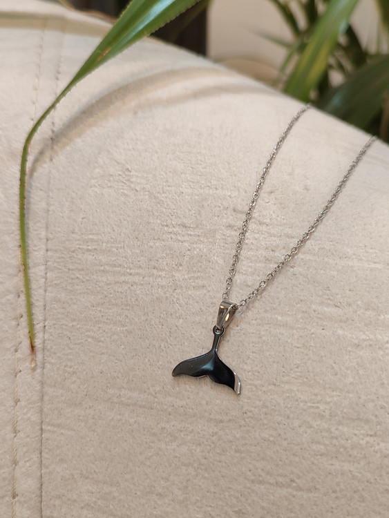 خرید اینترنتی گردنبند دم وال