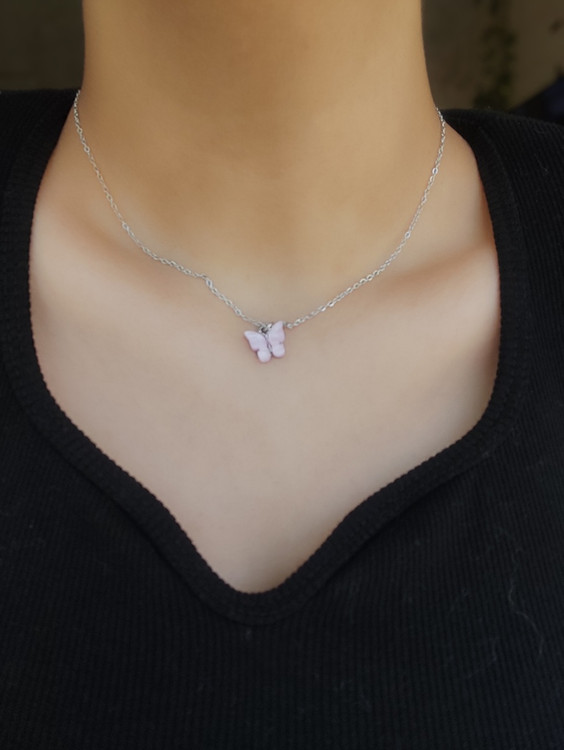 خرید اینترنتی گردنبند پروانه ای