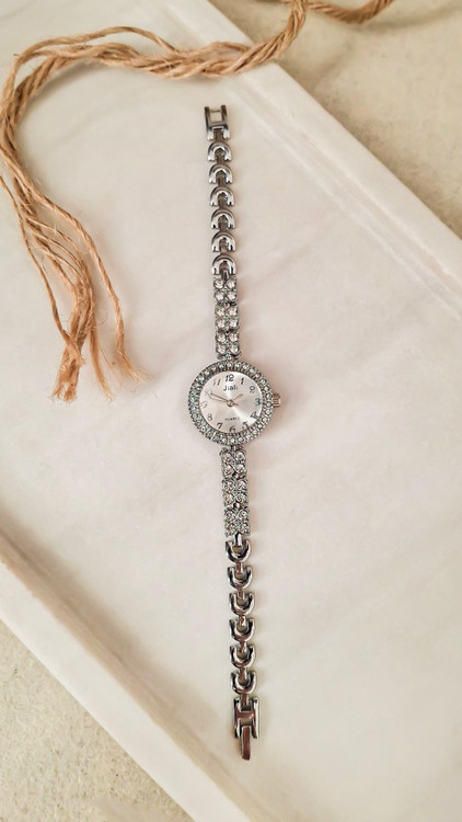 خرید اینترنتی ساعت دخترانه