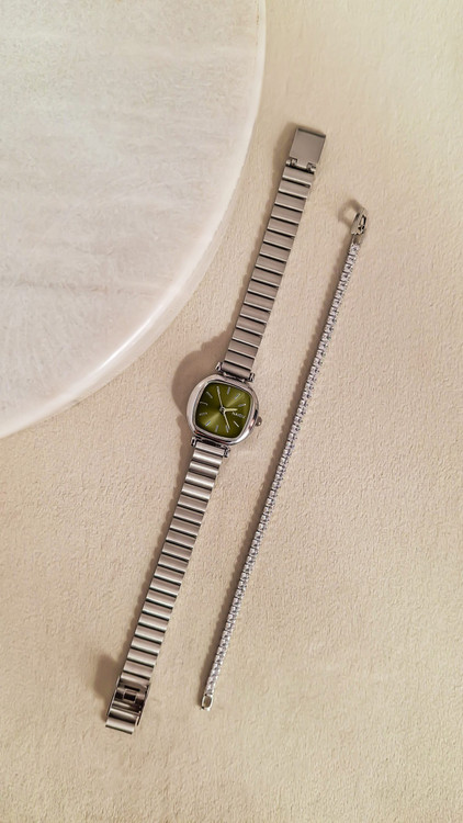 خرید اینترنتی ساعت دخترانه