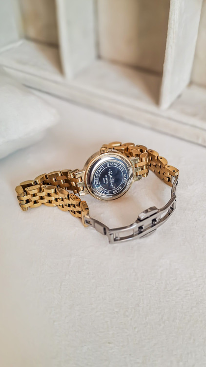 خرید اینترنتی ساعت دخترانه