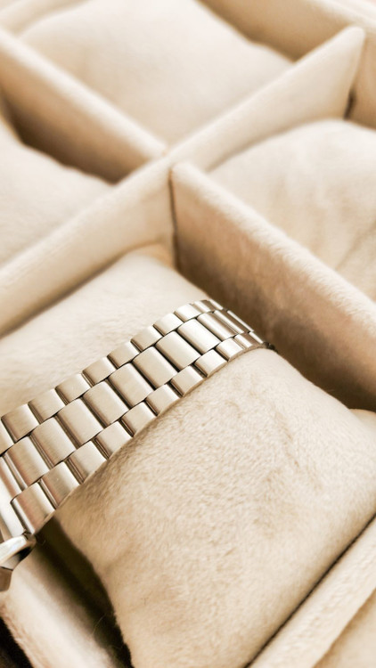 خرید اینترنتی ساعت ست