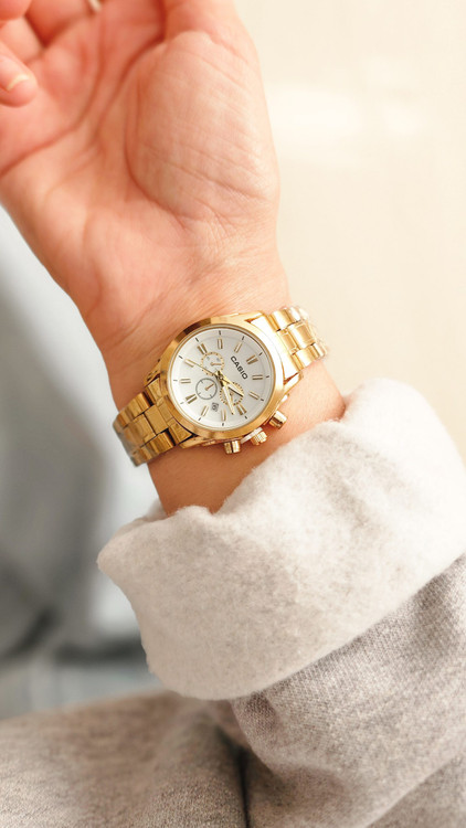 خرید اینترنتی ساعت ست زنانه و مردانه