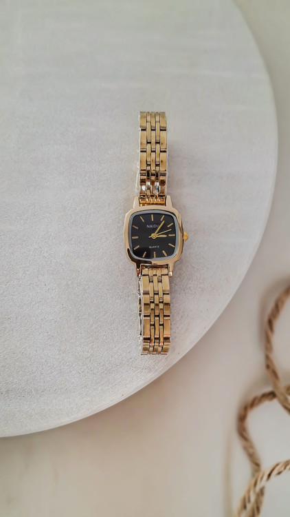 خرید اینترنتی ساعت دخترانه مدل نایدو