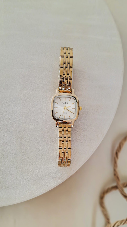 خرید اینترنتی ساعت دخترانه مدل نایدو