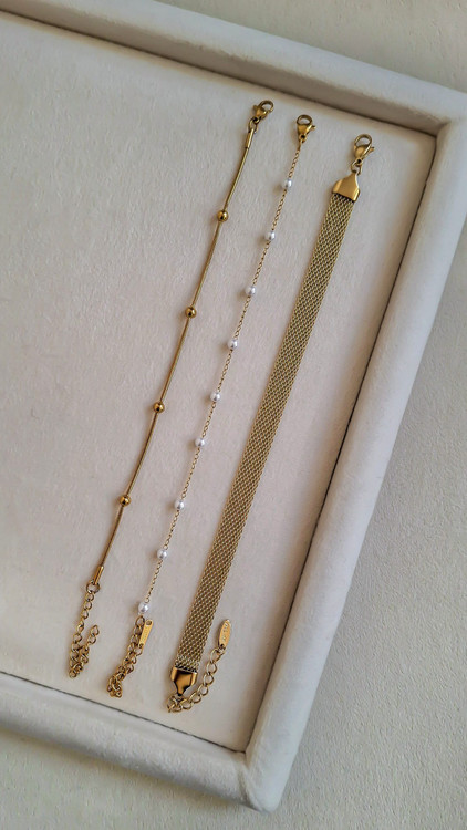 خرید اینترنتی دستبند زنانه