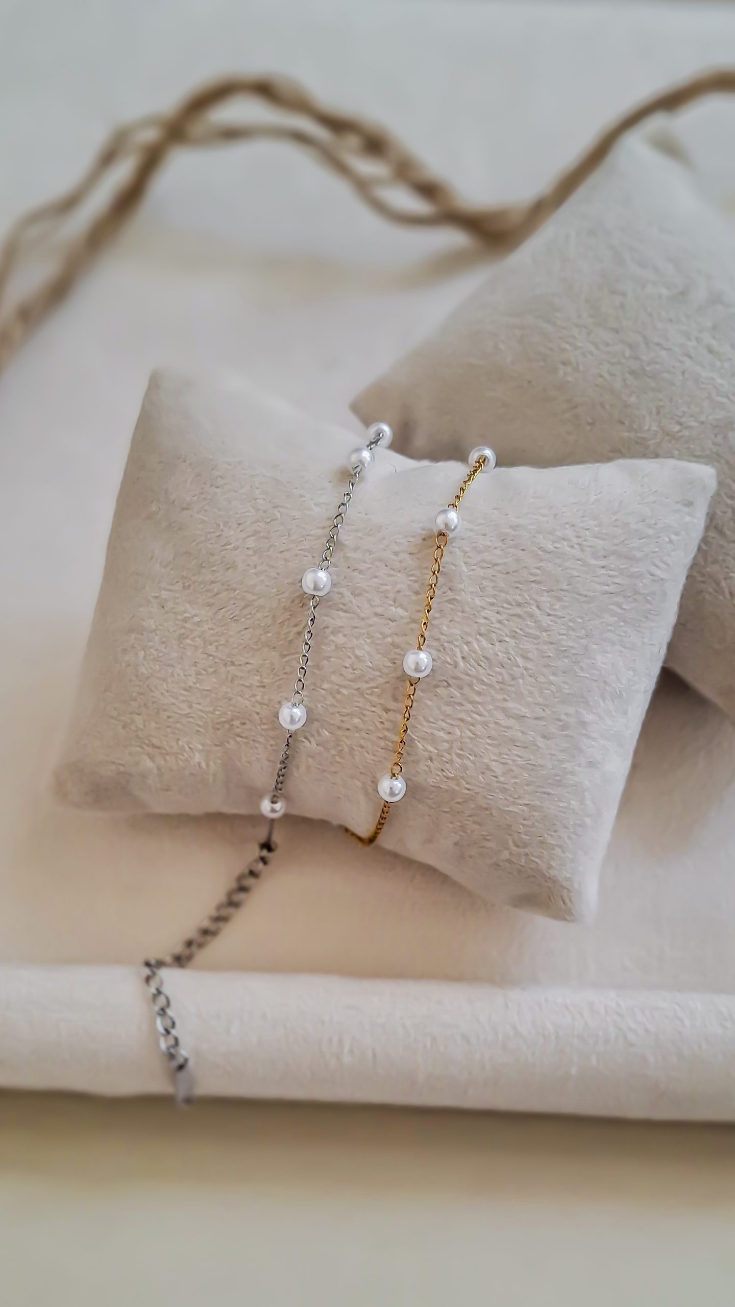 خرید اینترنتی دستبند زنانه