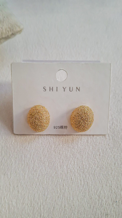 خرید اینترنتی گوشواره زنانه