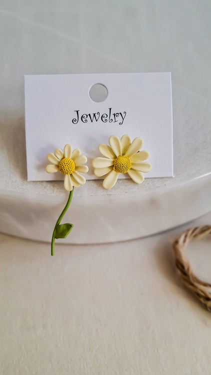 خرید اینترنتی گوشواره زنانه