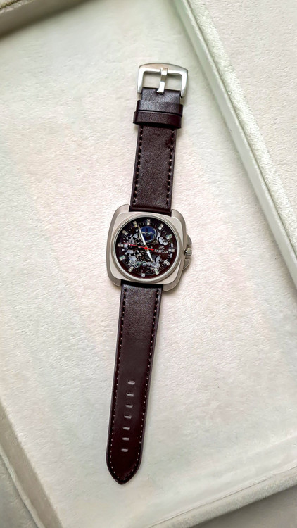 خرید اینترنتی ساعت پسرانه