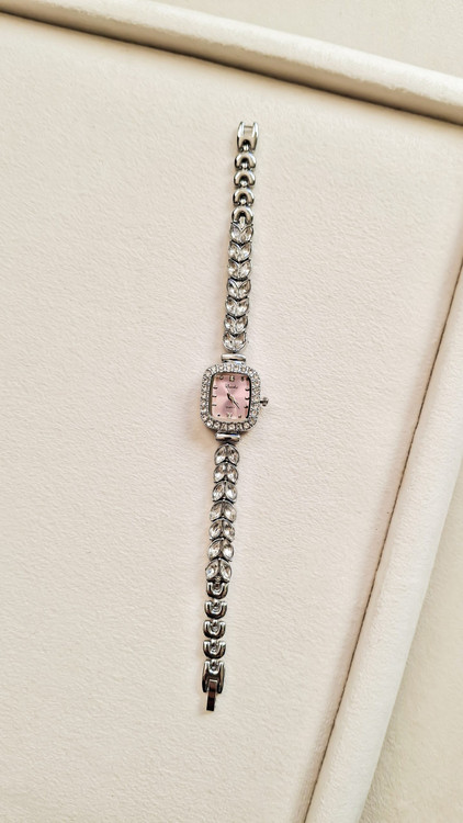 خرید اینترنتی ساعت دخترانه