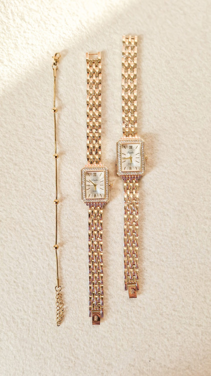 خرید اینترنتی ساعت دخترانه