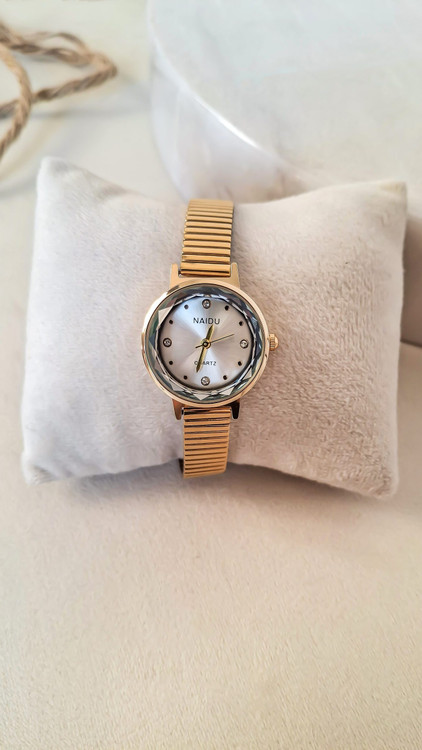 خرید اینترنتی ساعت دخترانه