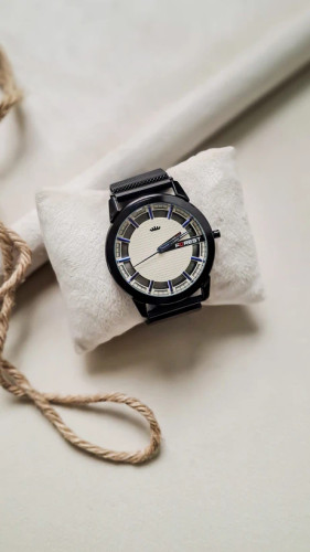 ساعت پسرانه فورست مشکی کد 1612